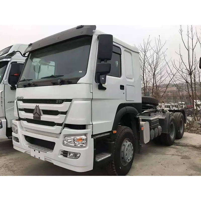 Sinatruk Tractor